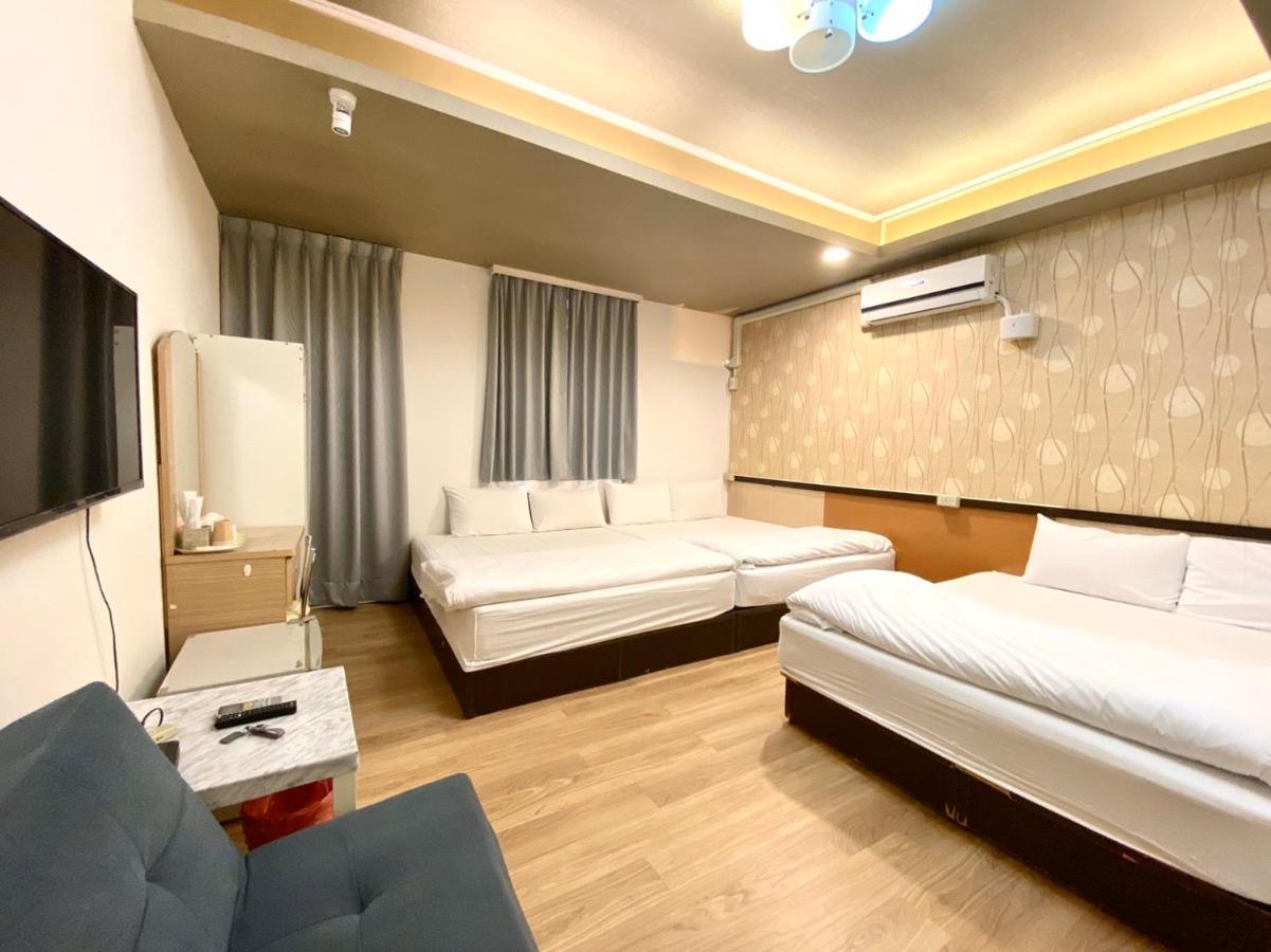 Fengjia Pig'S House Apartment Taichung Exterior photo